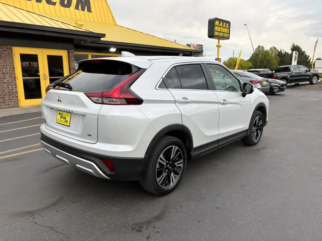 Mitsubishi Eclipse Cross photo 7