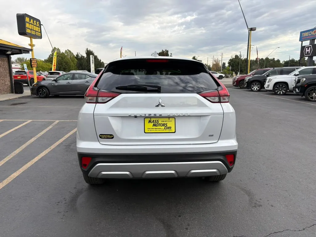 Mitsubishi Eclipse Cross photo 6