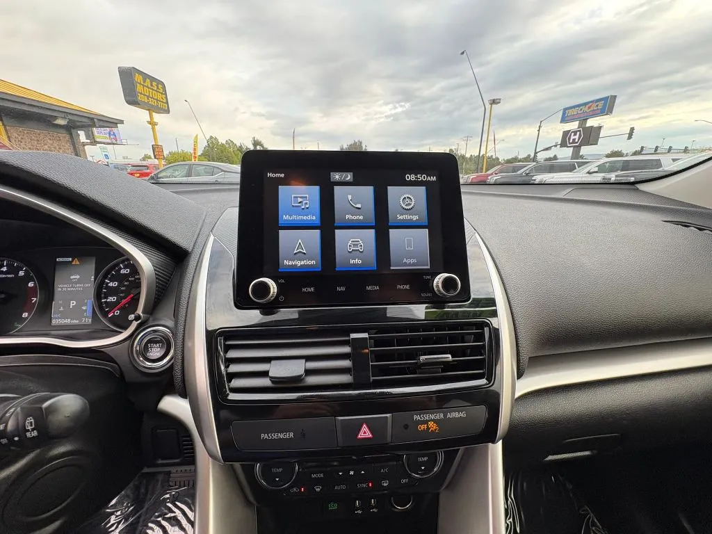 Mitsubishi Eclipse Cross photo 16