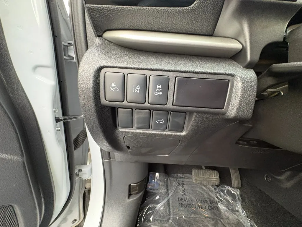 Mitsubishi Eclipse Cross photo 18