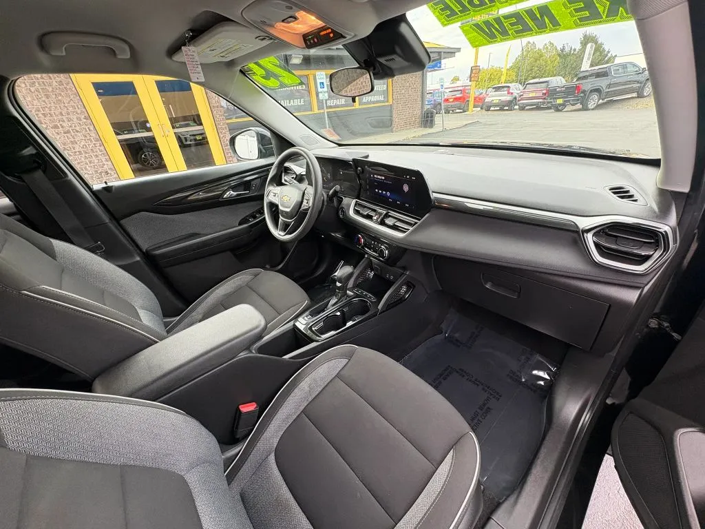 Chevrolet Trailblazer photo 11