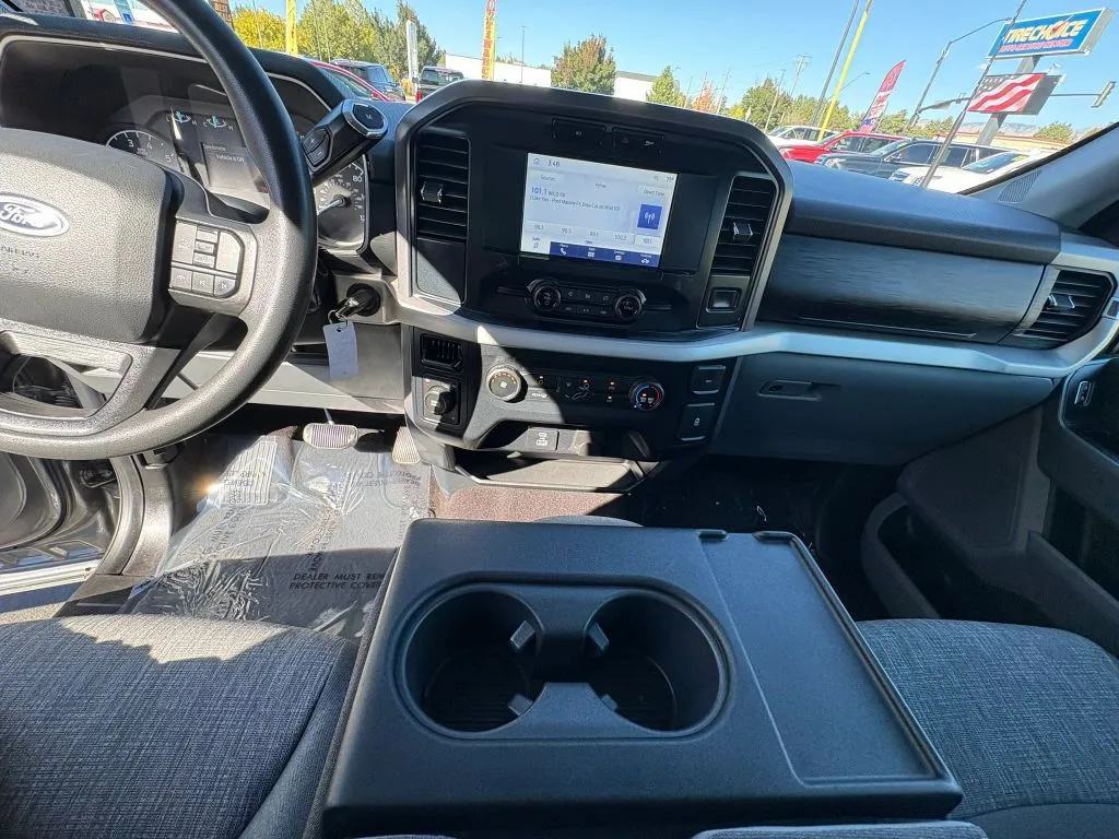 Ford F-150 photo 17