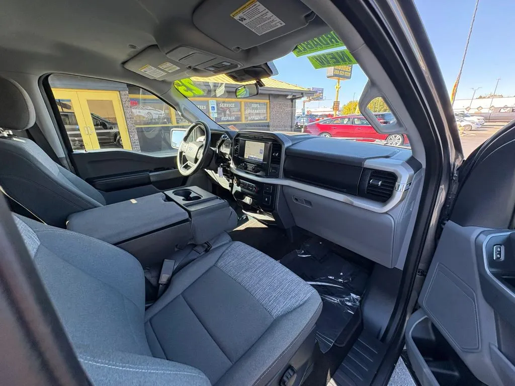 Ford F-150 photo 11