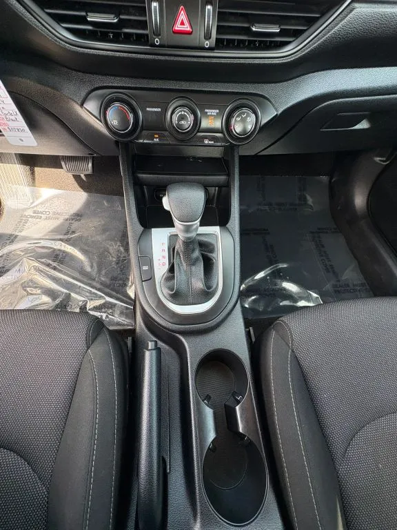Kia Forte photo 17
