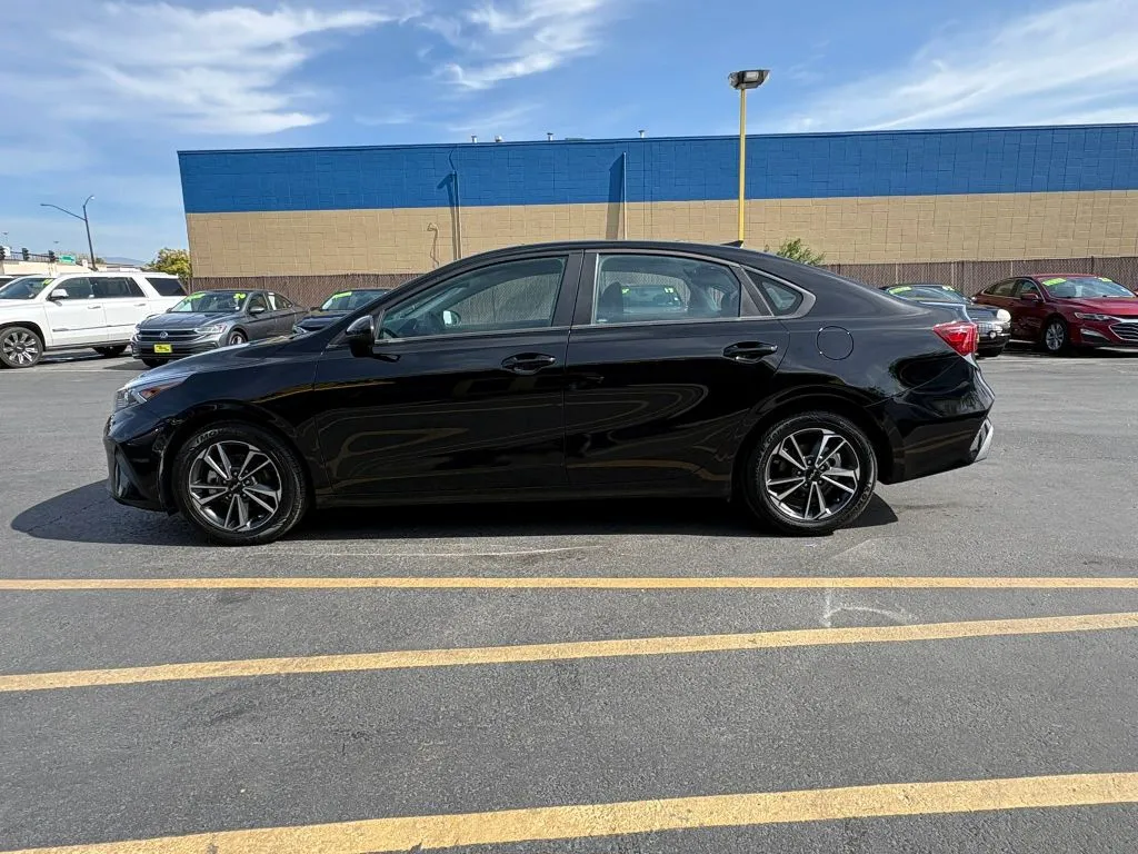 Kia Forte photo 4