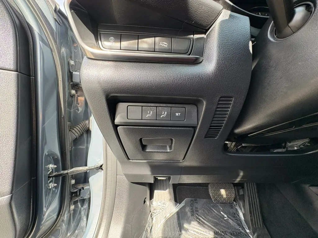Mazda CX-30 photo 18