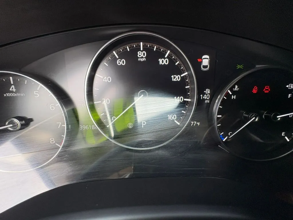 Mazda CX-30 photo 15