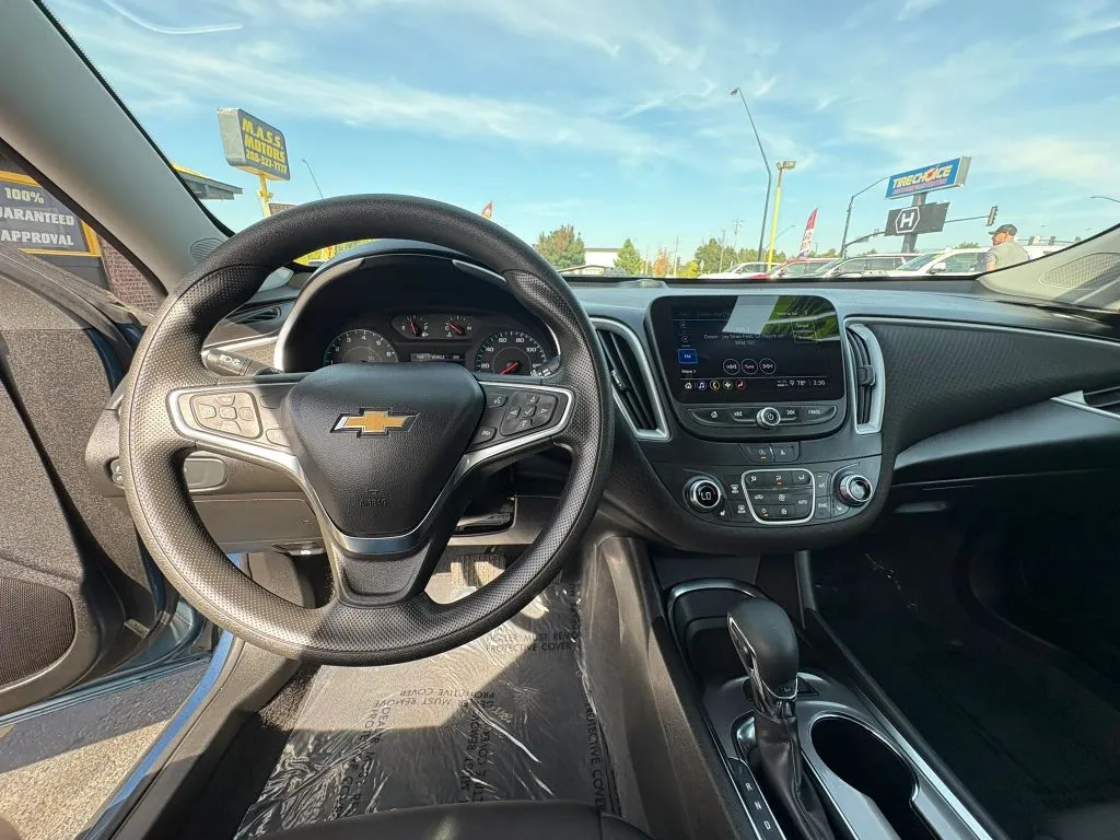 Chevrolet Malibu photo 13