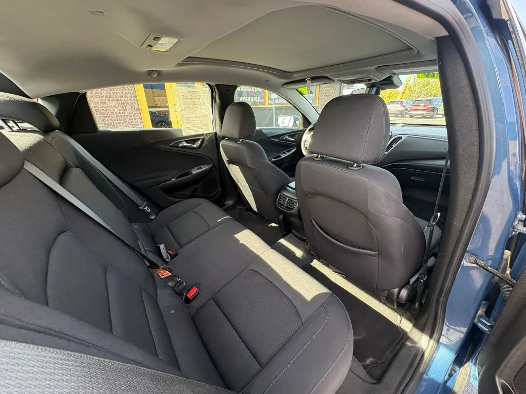 Chevrolet Malibu photo 12