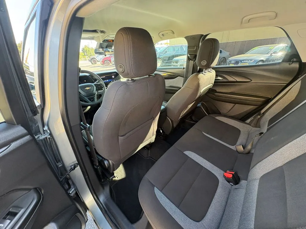 Chevrolet Trailblazer photo 10