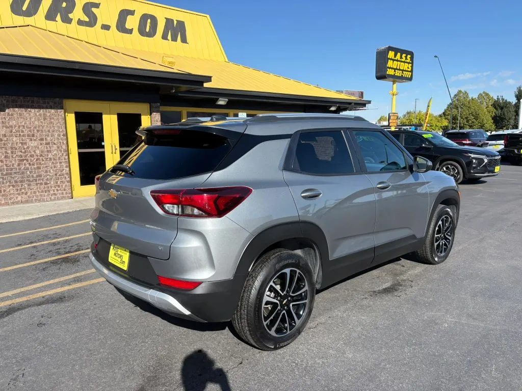 Chevrolet Trailblazer photo 7