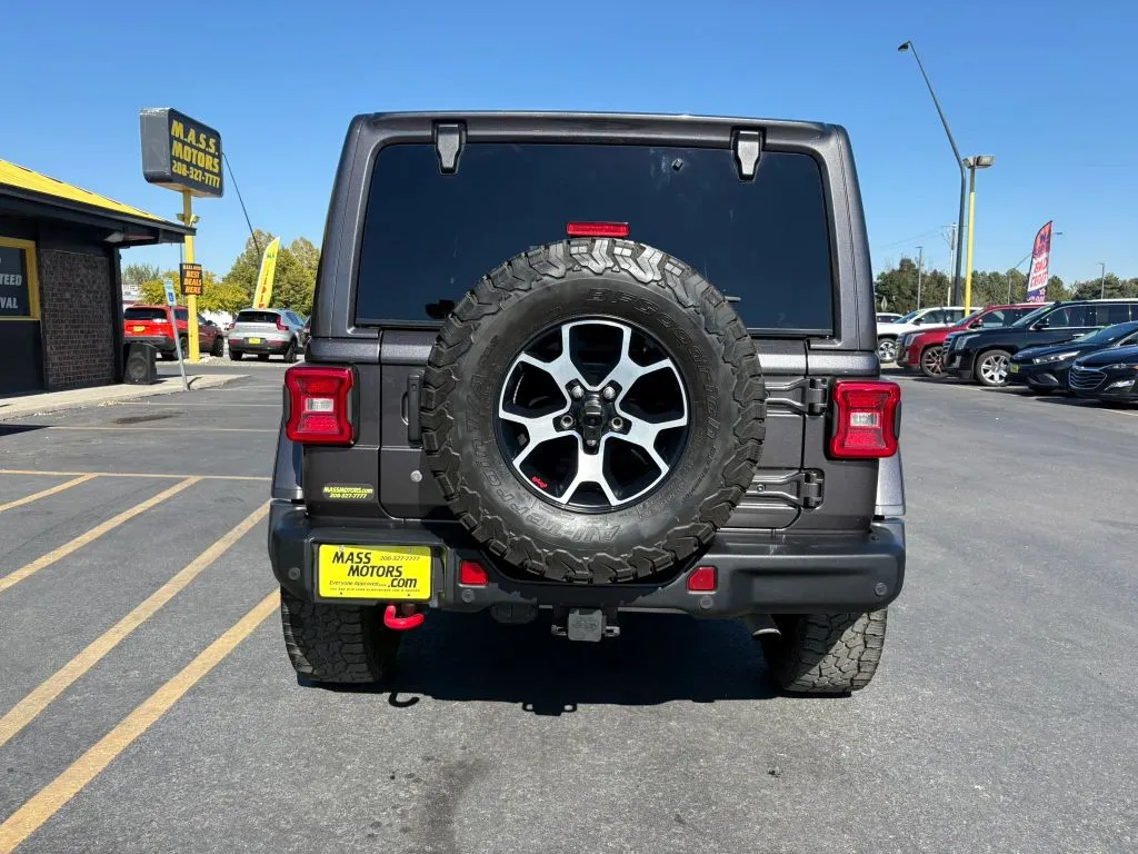 Jeep Wrangler photo 6