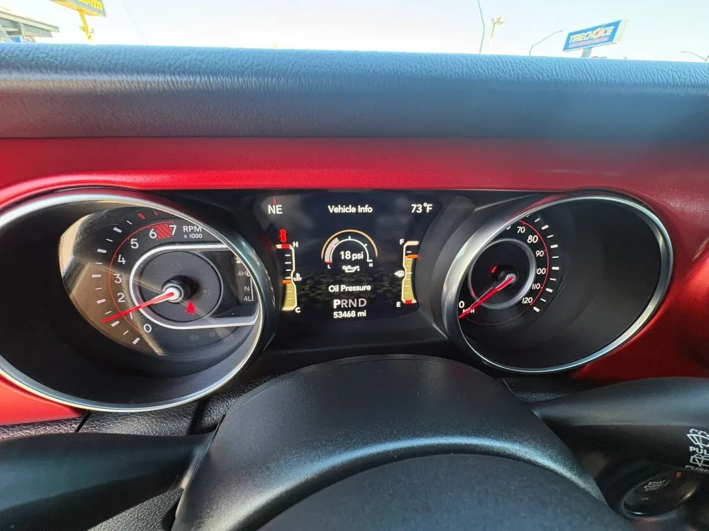 Jeep Wrangler photo 15