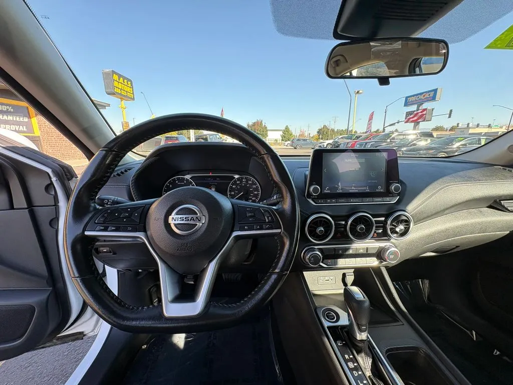 Nissan Sentra photo 13