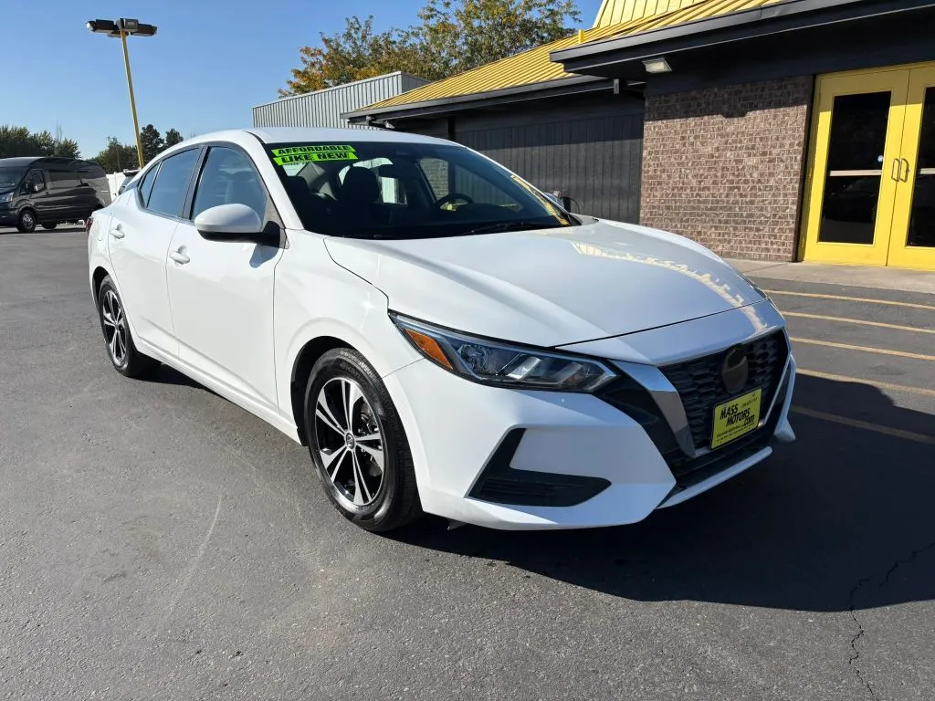 Nissan Sentra photo 8
