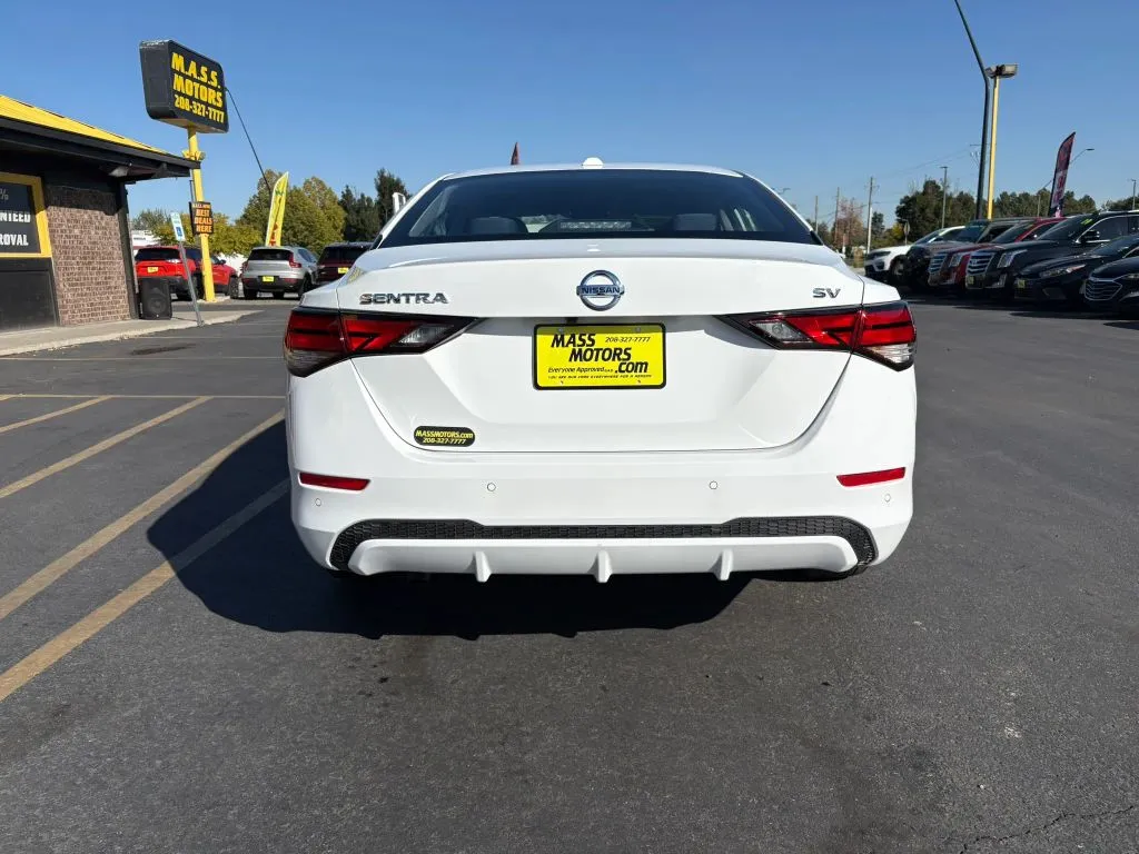 Nissan Sentra photo 6