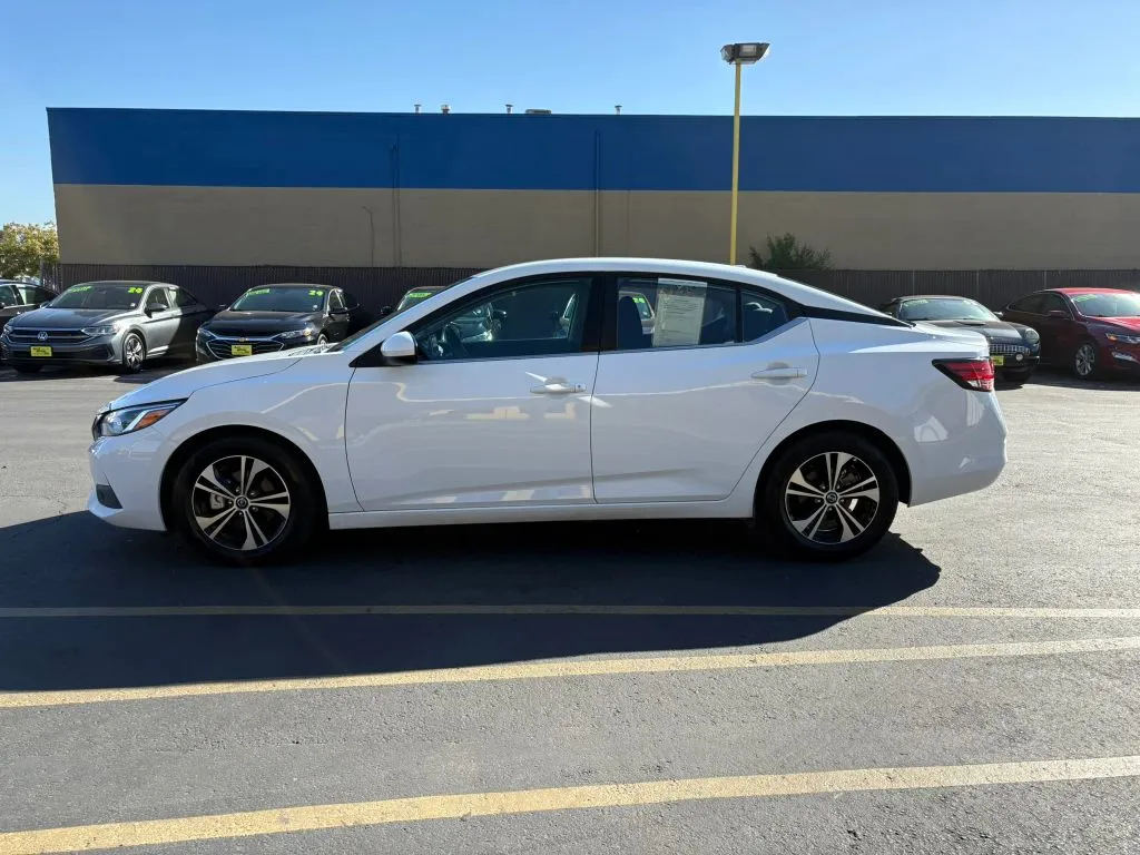 Nissan Sentra photo 4
