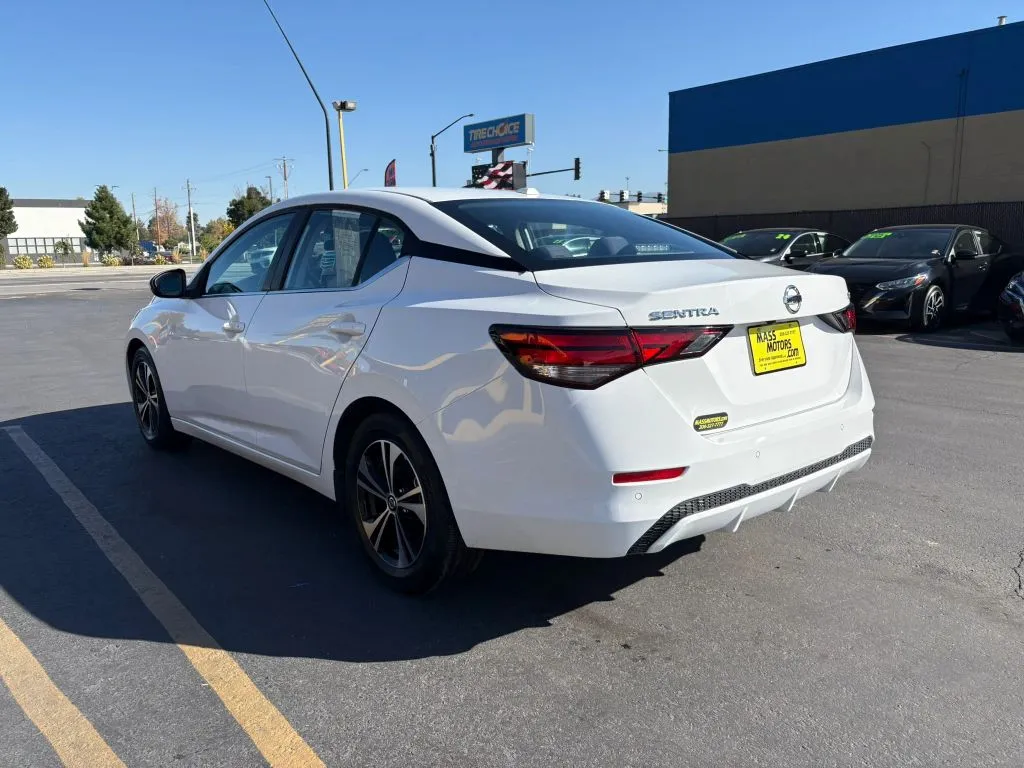 Nissan Sentra photo 5