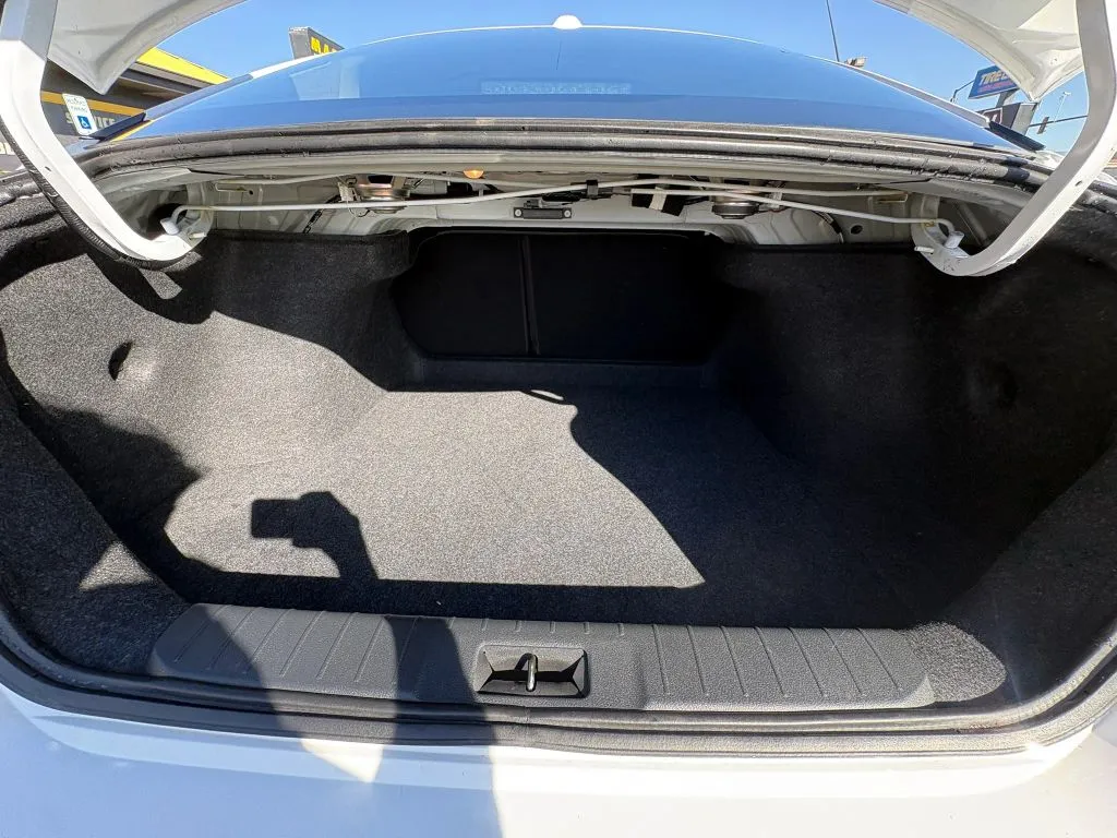 Nissan Sentra photo 20