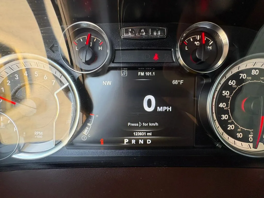 Ram 1500 photo 15