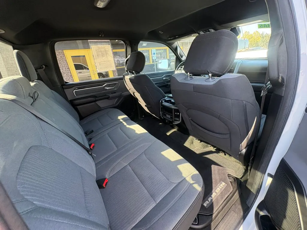 Ram 1500 photo 12