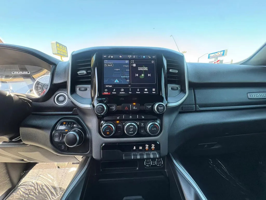 Ram 1500 photo 16