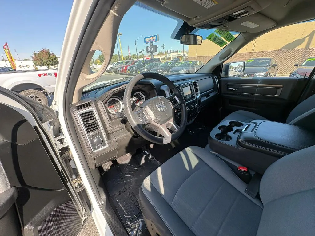 Ram 1500 photo 9