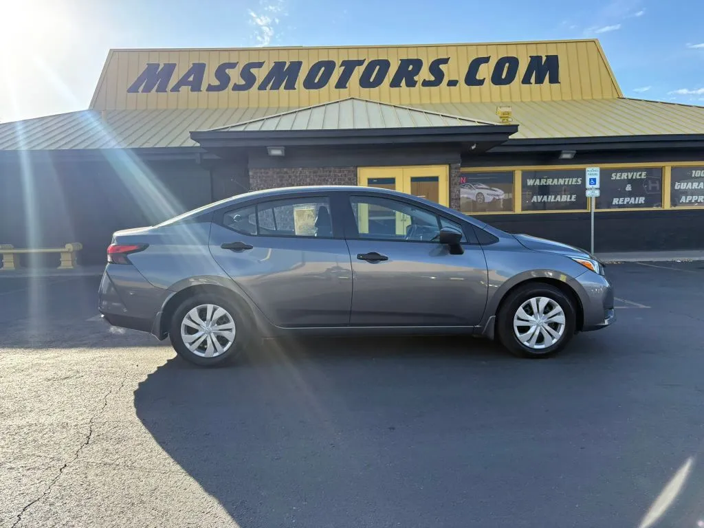 2024 Nissan Versa Sedan