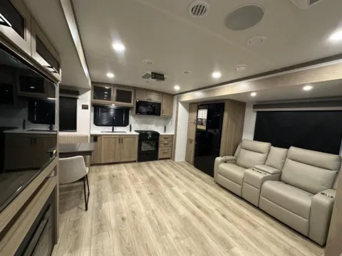More photos of 2026 Forest River ROCKWOOD SIGNATURE 8332SB at Cenla RV Center - Monroe, LA