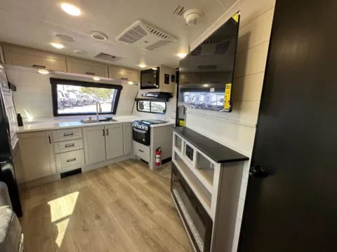 More photos of 2026 Jayco JAY FEATHER 24FK at Cenla RV Center - Monroe, LA