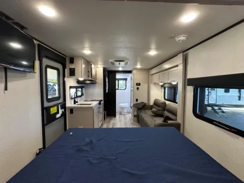 More photos of 2026 Jayco JAY FEATHER AIR 18FBS at Cenla RV Center - Monroe, LA
