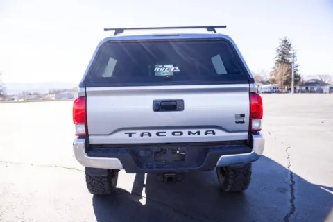 More photos of 2016 Toyota Tacoma TRD Off-Road at Huntsman Wholesale LLC, ID