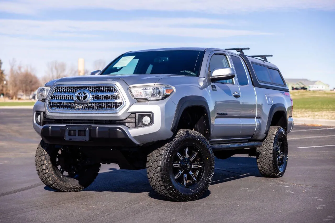 Silver 2016 Toyota Tacoma TRD Off-Road for sale in Melba, ID