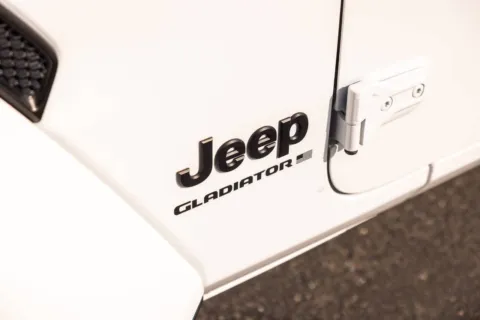 Photos of 2023 Jeep Gladiator Sport S for sale in Melba, ID at Huntsman Wholesale LLC