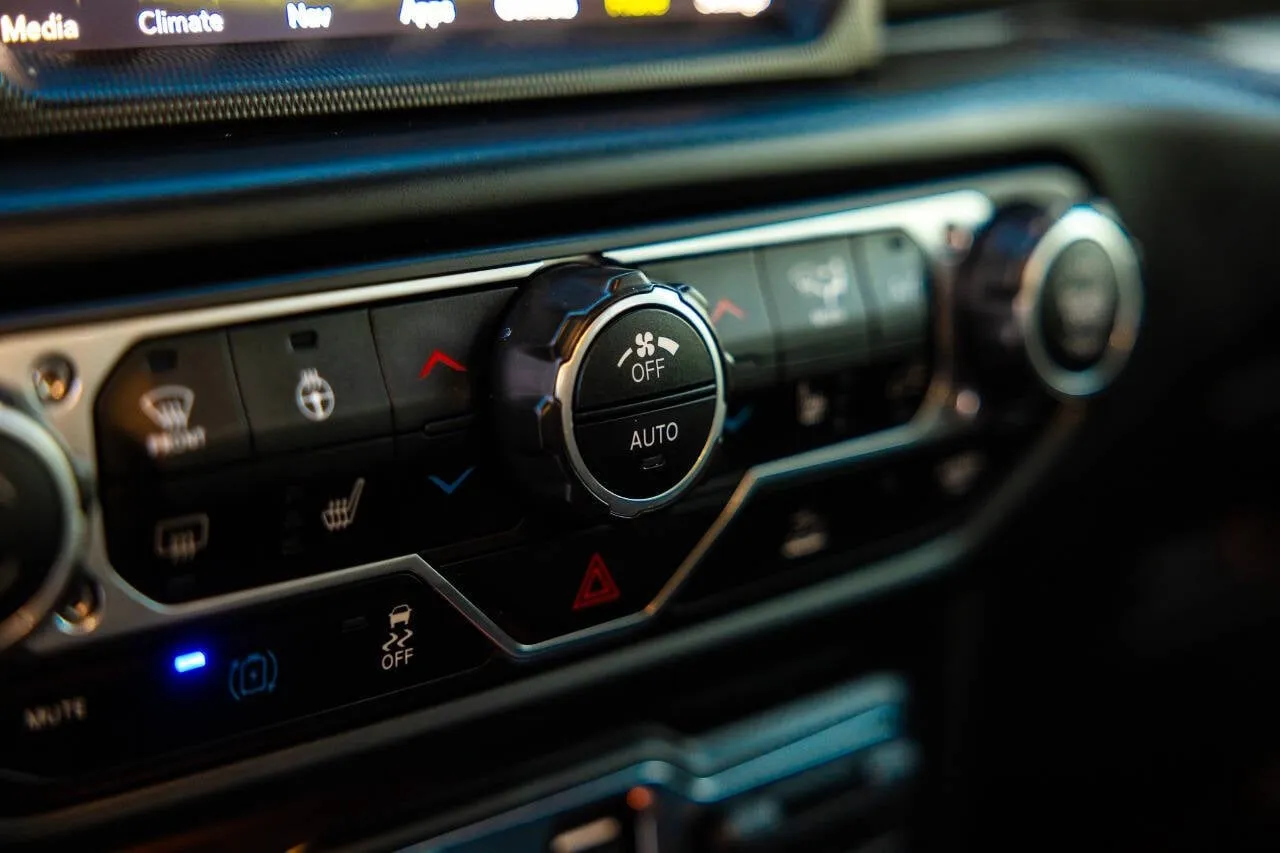 2023 Jeep Wrangler 4xe Rubicon 4XE - Photo 25