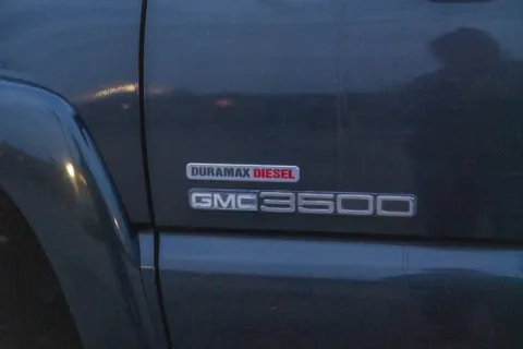 Another view of 2005 GMC Sierra 3500 SLT for sale in Melba, ID at Huntsman Wholesale LLC