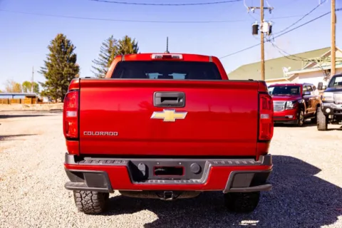 More photos of 2015 Chevrolet Colorado Z71 at Huntsman Wholesale LLC, ID