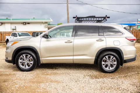 Another view of 2015 Toyota Highlander XLE for sale in Melba, ID at Huntsman Wholesale LLC