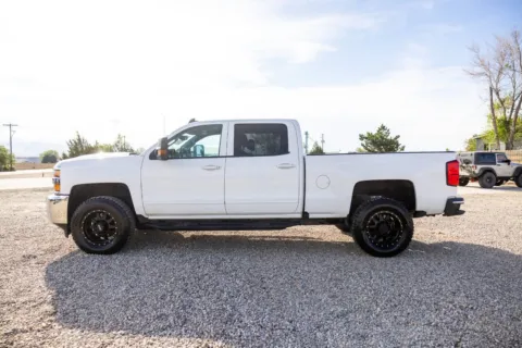 Another view of 2019 Chevrolet Silverado 2500HD LT for sale in Melba, ID at Huntsman Wholesale LLC