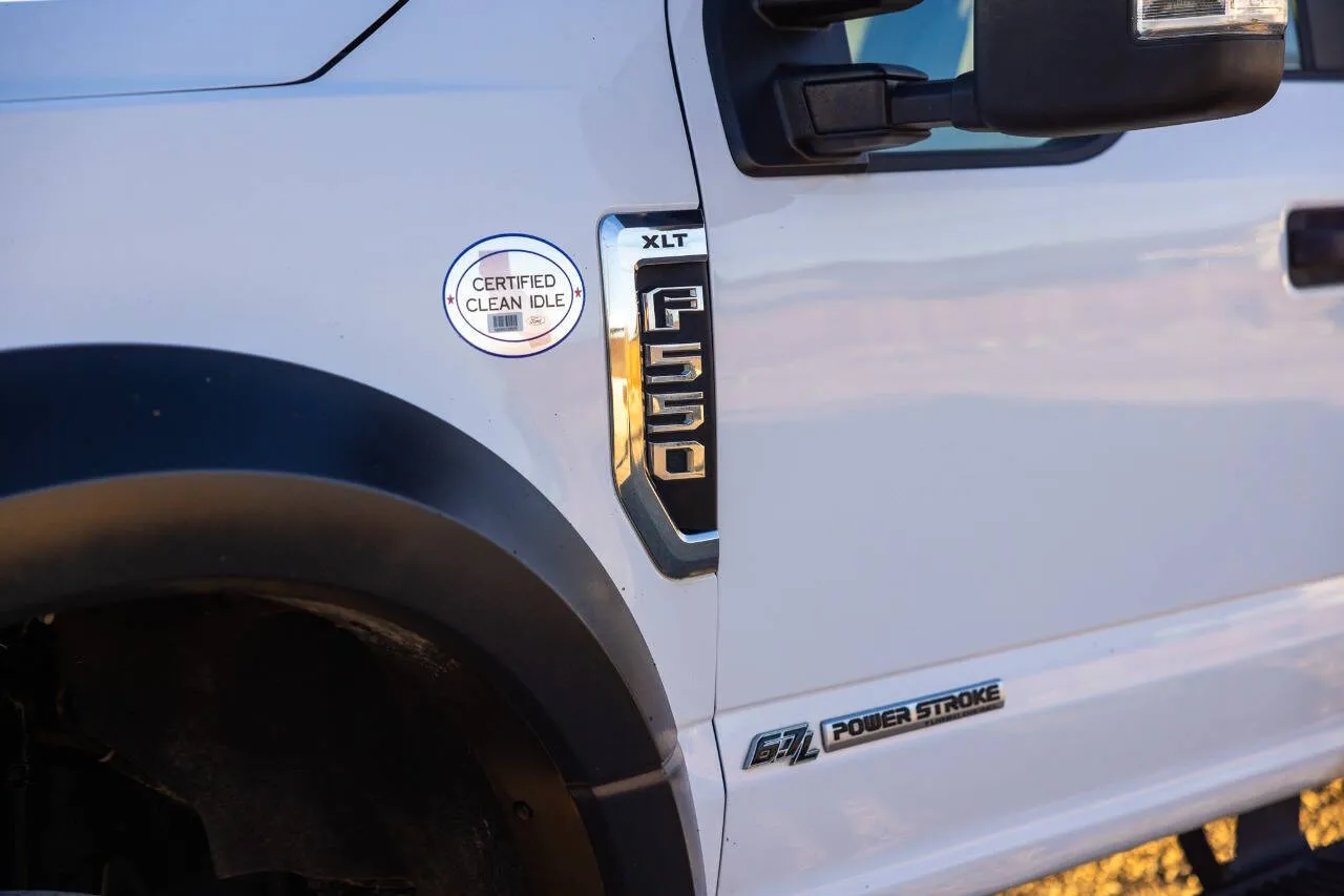 2021 Ford F-550 Super Duty Chassis Cab - Photo 5