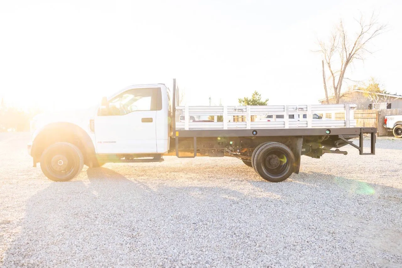 2021 Ford F-550 Super Duty Chassis Cab - Photo 8