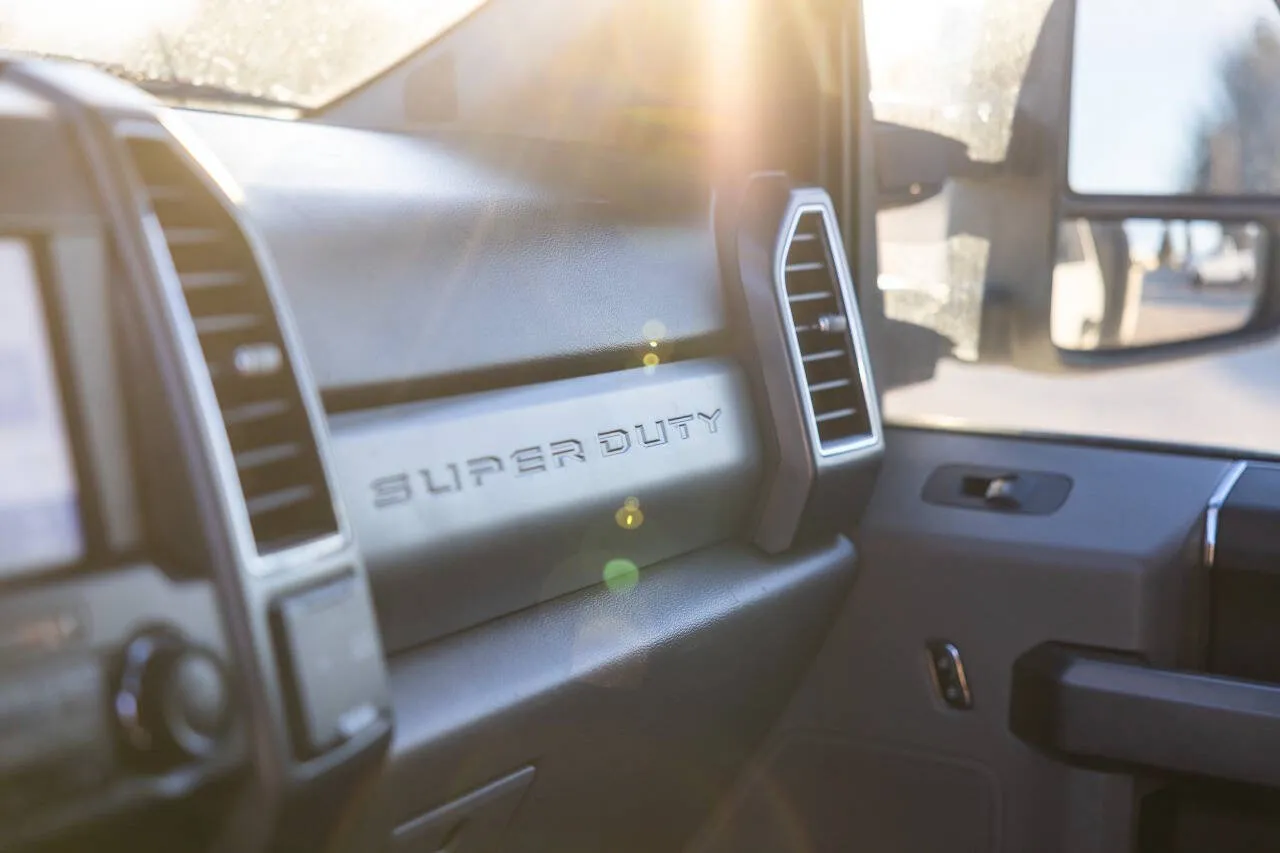 2021 Ford F-550 Super Duty Chassis Cab - Photo 23
