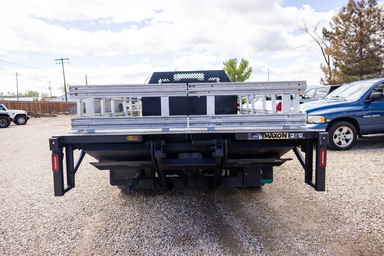 2021 Ford F-550 Super Duty Chassis Cab - Photo 20