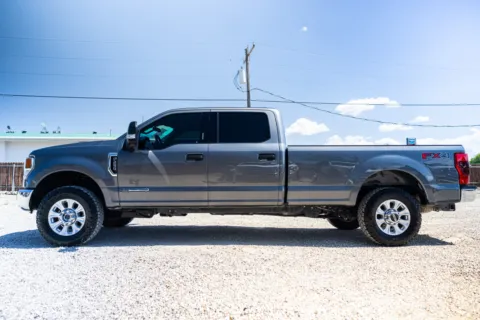 More photos of 2022 Ford F-250 Super Duty XLT at Huntsman Wholesale LLC, ID