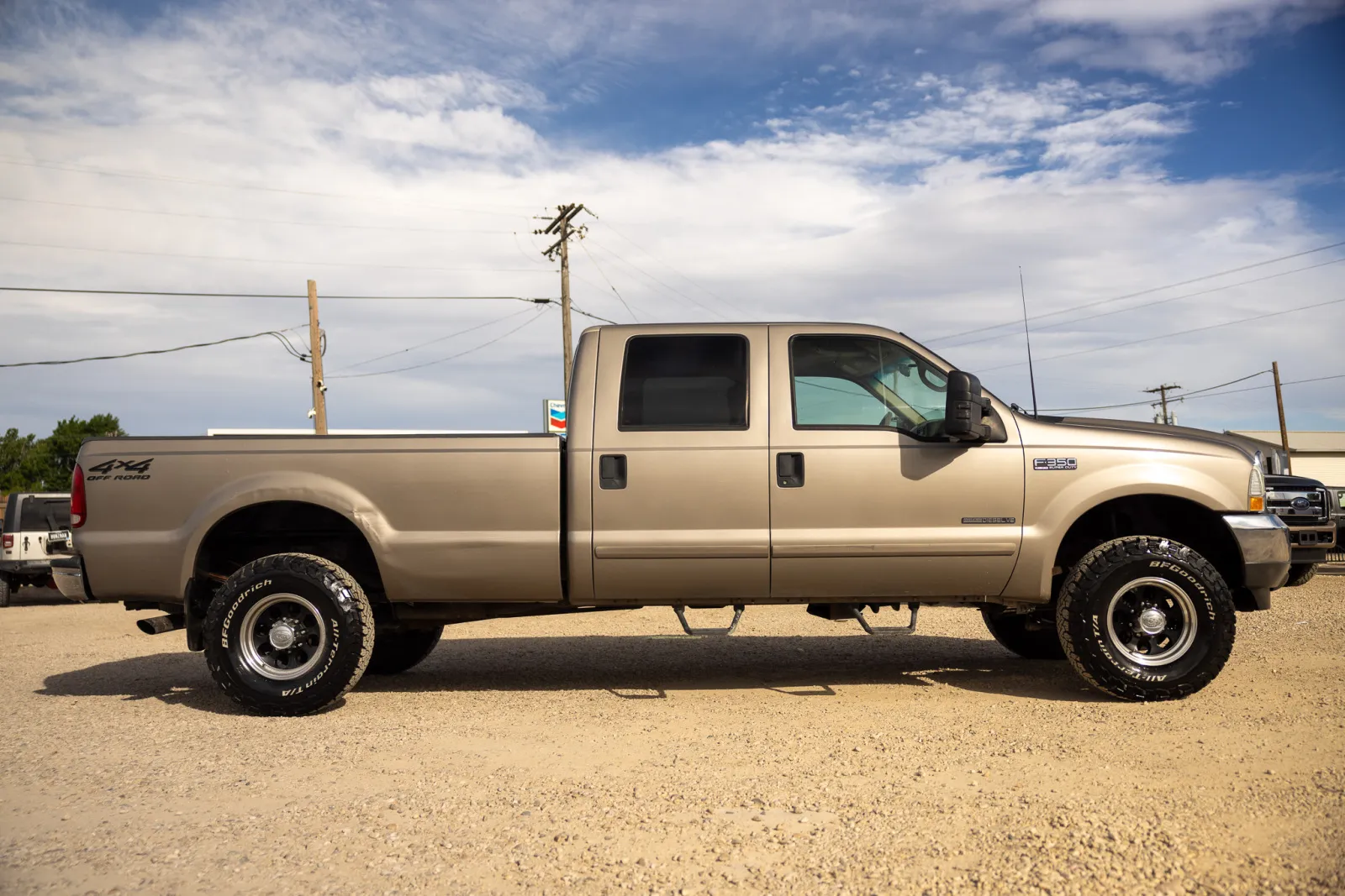 More photos of 2002 Ford F-350 Super Duty at Huntsman Wholesale LLC, ID
