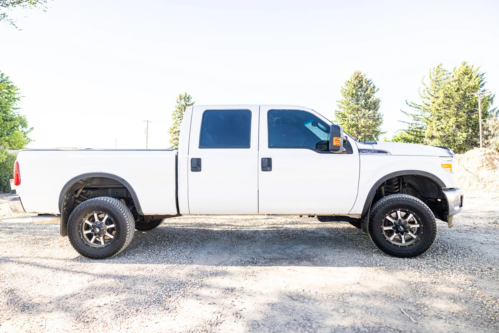 More photos of 2016 Ford F-250 Super Duty at Huntsman Wholesale LLC, ID