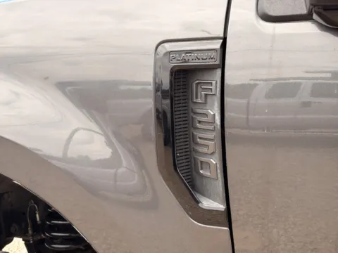 More photos of 2018 Ford F-250 Super Duty Platinum at Huntsman Wholesale LLC, ID
