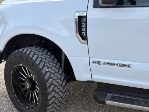 More photos of 2021 Ford F-250 Super Duty XLT at Huntsman Wholesale LLC, ID