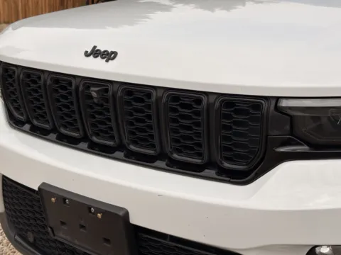 Another view of 2023 Jeep Grand Cherokee Limited for sale in Melba, ID at Huntsman Wholesale LLC