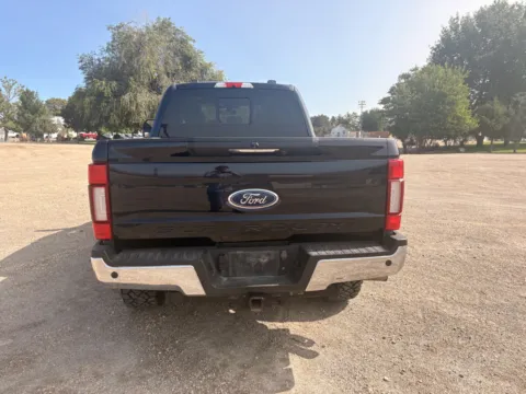 More photos of 2021 Ford F-250 Super Duty Lariat at Huntsman Wholesale LLC, ID